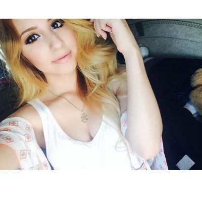 IG: Evelinnnn_