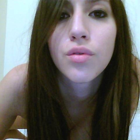 Linda, sexy, divertida y......averigua el resto :P