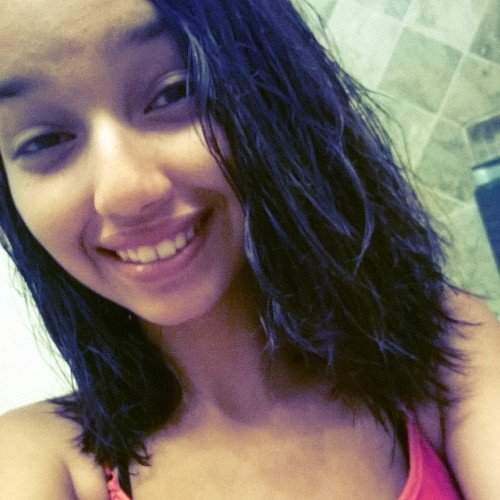 Isabella Raquel Rivera|Sixteen|♋Cancerr♋|Follow me , I follow back|Juniorr|
