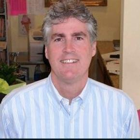 Chiropractor serving the Fort Pierce area.