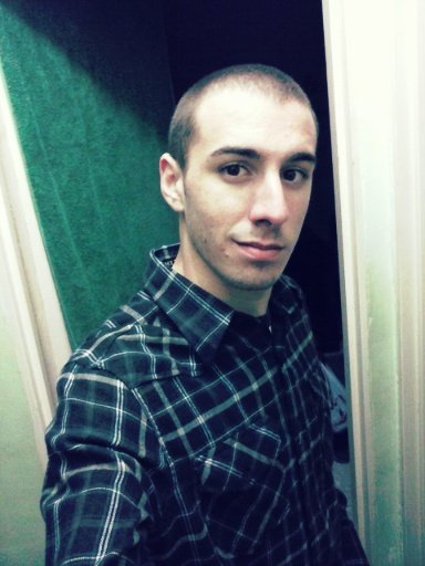 17 anos,    namorado de @anyaugusto39