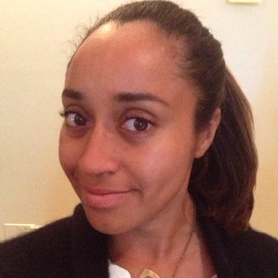 Educator @LaGuardiaCC & small business consultant w/a passion for innovative conceptualization to drive msging & sharing professional experience w/students.