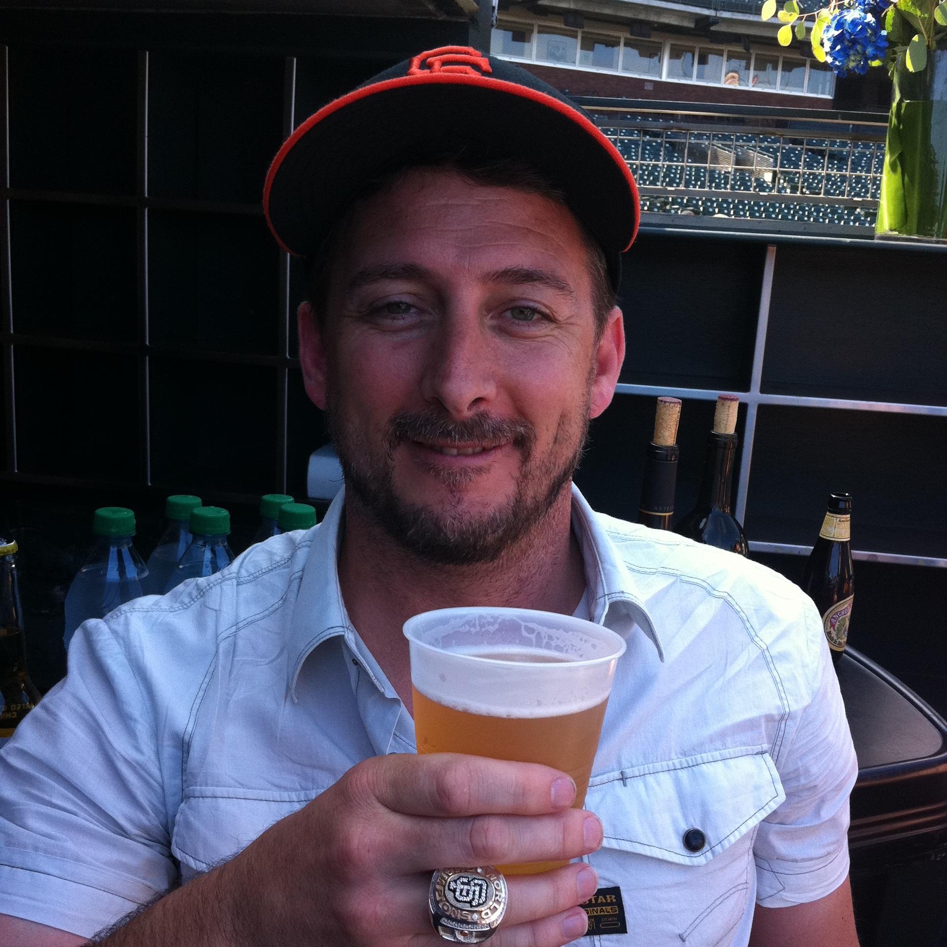 shrxman's profile picture. 