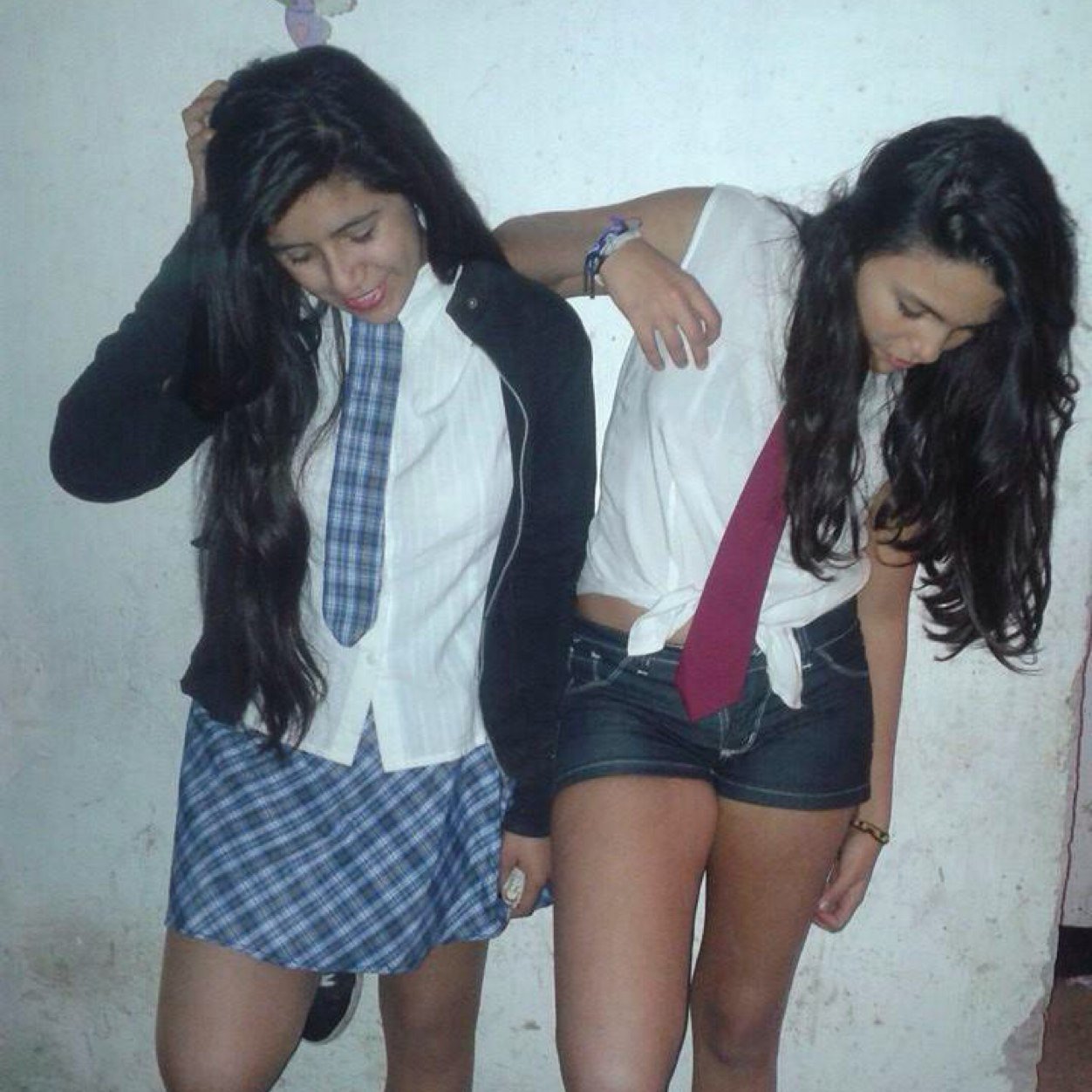 Existo por que Dios quiso hacer super feliz a mis amigas :D