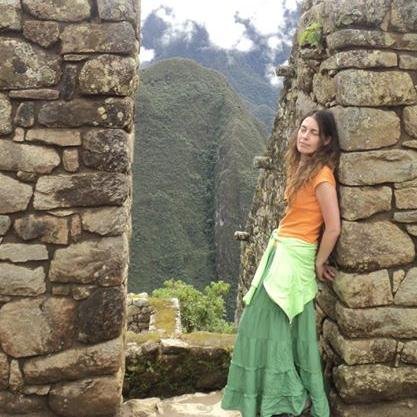 Creativa, Pintora, Poeta, ArteSana, Terapeuta del Sonido, Tallerista
Master Class: Tu Diferencia es Tu Poder, Tu Voz, Tu Magia💫
Your Difference is your Power