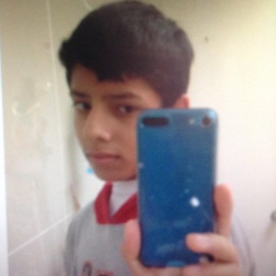 No quieras ser como los demás. Haz que los demás quieran ser como tú. 

                                         Gianluigi Buffon.