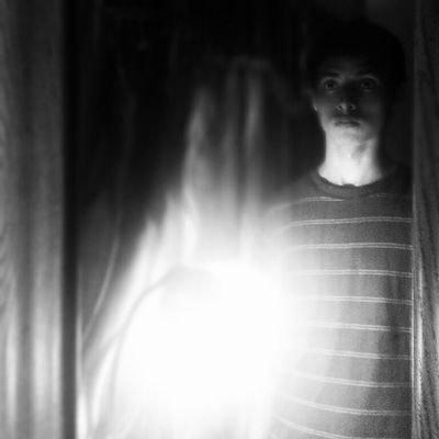 Hi! I'm Dylan 17 years old 
Instagram & Snapchat: dylanyussif