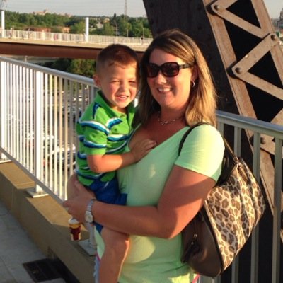 MANDIEC33's profile picture. 