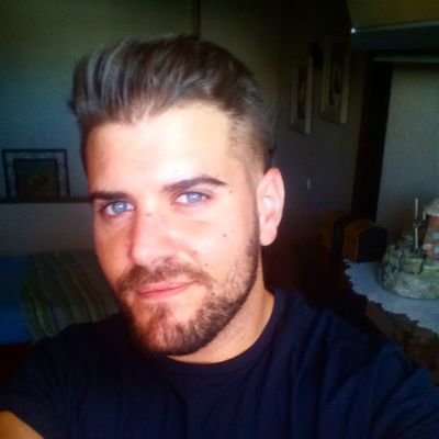 adrianpique's profile picture. 