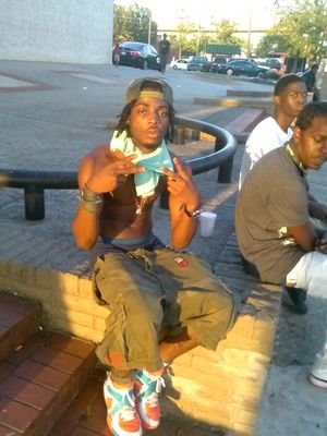 A.m thuggn rip to da bricks Jonesboro south.... Real niggas do real shit nd respect real niggas only bitches hate nigga betta get ya cake up