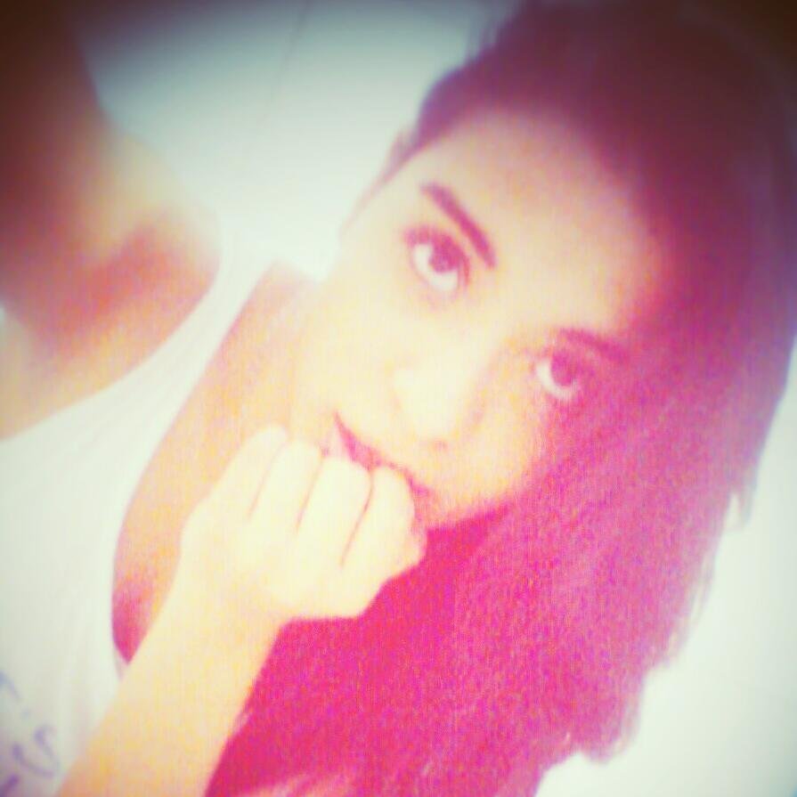 MIs errores!¡ mis problemas. +.l. the truth, I am who I am ...! . l. Amarlo solo a el. Y vivir por siempre con ese sentimiento.