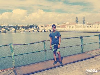 malgueño, apasionado del futbol, amante de la musica     instatram:claudioo149             MALGA CITY