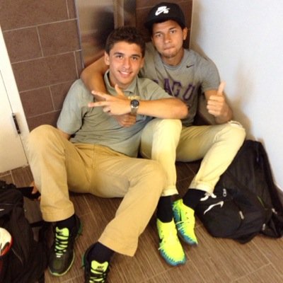 Tarzan_05's profile picture. 21. Via Espiritual. Guitarist. 🇦🇷