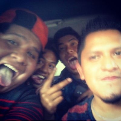 MichaelBolito's profile picture. moleston, wna onda, amigable,fiestero