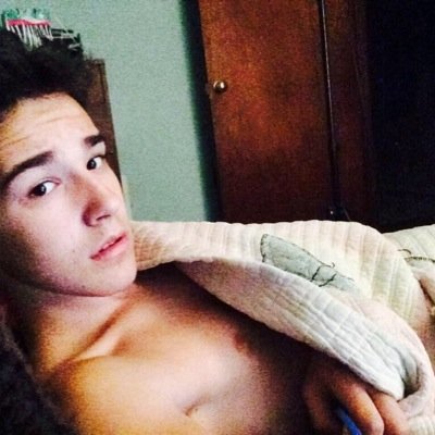 free follow from @jacobcolombiaw follow me there x