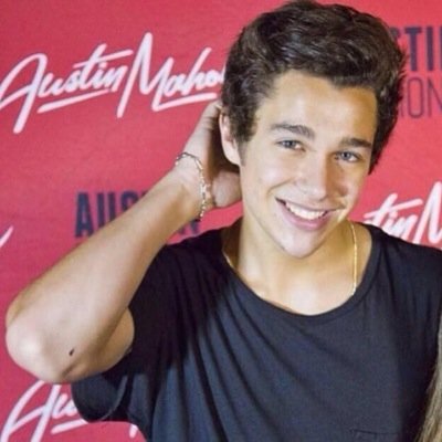 Follow my main: @JaustinBahone_ and please RT the link below! it would mean so much to me ❤️