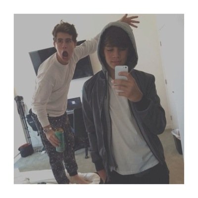 I gave you a free follow now pls follow ❤️❤️❤️❤️@gazewhitesides❤️❤️❤️❤️