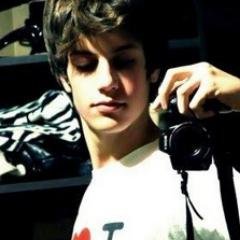 Momens147's profile picture. 