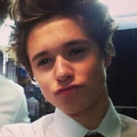brad (@httpvibcs) 's Twitter Profile