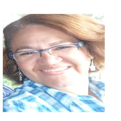 Pedagoga - Coordenadora de Fundamental II,  que  acredita numa Educação Pública de Qualidade.