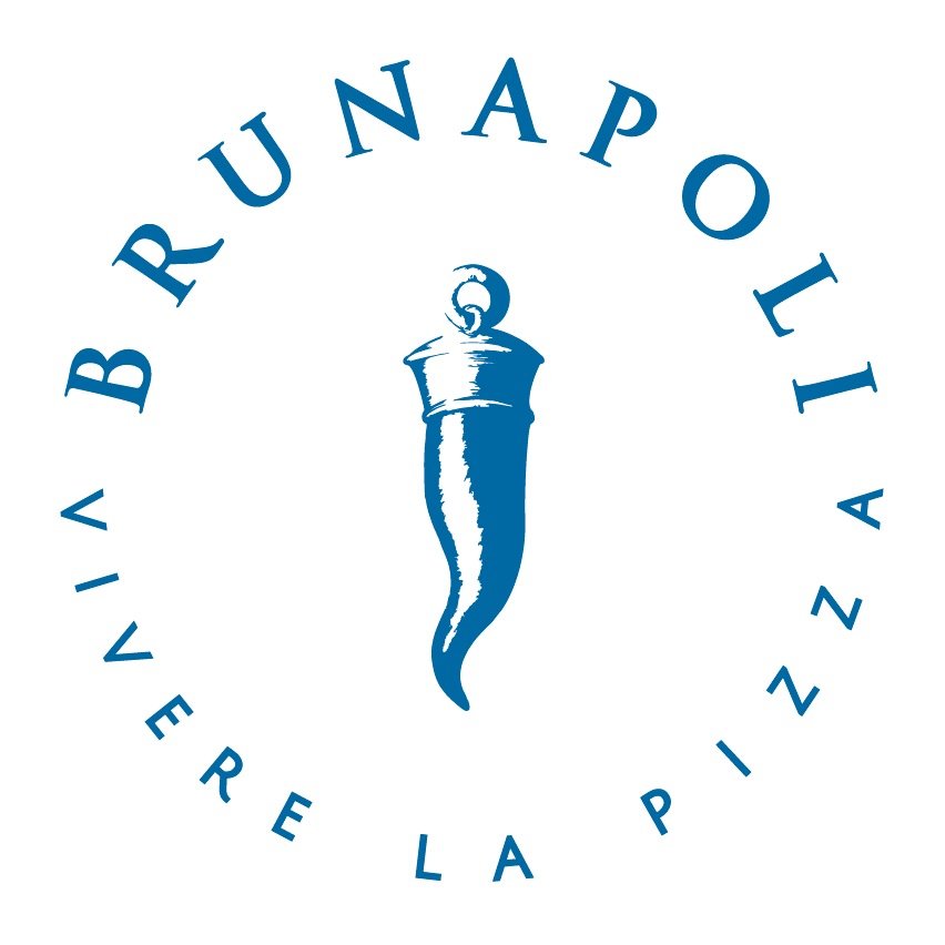 La verdadera experiencia de una auténtica pizza Napolitana, de manos de un experto pizzaiolo. +(56)2 3203 3468