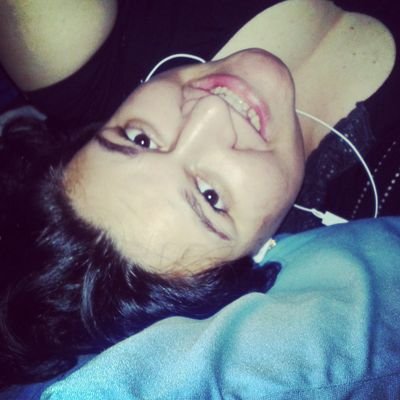 Face: https://t.co/OAqsnfpyz2  
Insta: @pattiiiiimachado