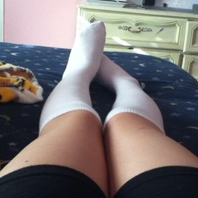 serenassock's profile picture. an account dedicated to serenas desire of socks / the many socks found on the floor of the serenas room