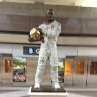 MizzionGamer's profile picture. Sports Bro