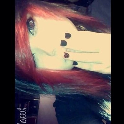 Hi. I'm Halee ^-^ I'll follow people that follow me c: