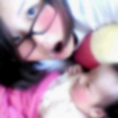 003Mxxi's profile picture. 　ぽん酢/既婚者/ﾌｧﾎﾞ魔/下心ﾌｧｯｸ/出会い厨ちね()白目/　常識ない奴ちね()白目/たからものは旦那と愛娘♡♡♡　　　WeddingAnniversary⇝ 2014.6.9 ⇜