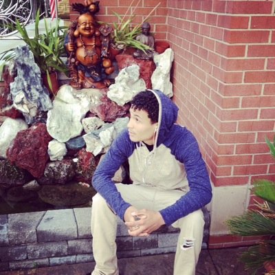 lee_kyewski's profile picture. ...