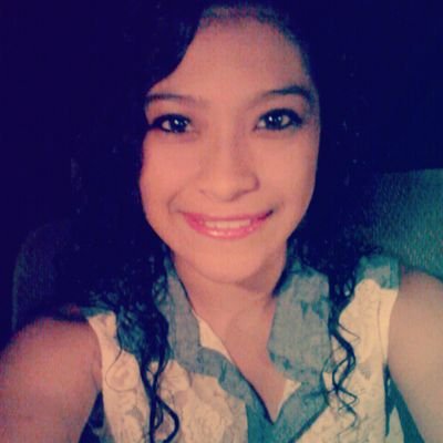 vvarguez10's profile picture. Vive, baila, goza, que la vida es una sola:O