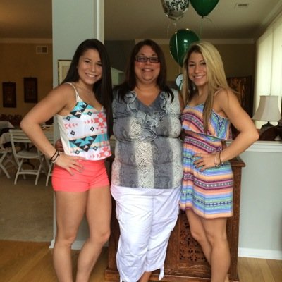 AndrenSara's profile picture. 