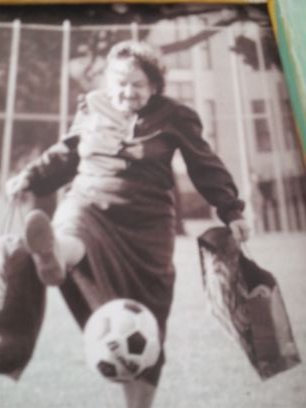 elsefranks12's profile picture. 