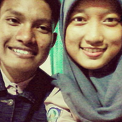 gapunya BBM,instagram,path,line,whatsapp punyanya PRA aja :D :* {}
