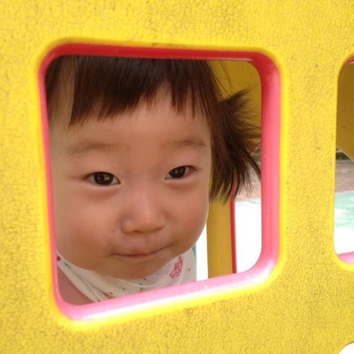 designhi's profile picture. 아저씨