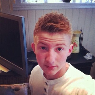 Im 17 years old :) Im healty and sporty. I like to play football and to be with friends. Check out my youtube videos! Subscribe and you will get 1 back.
