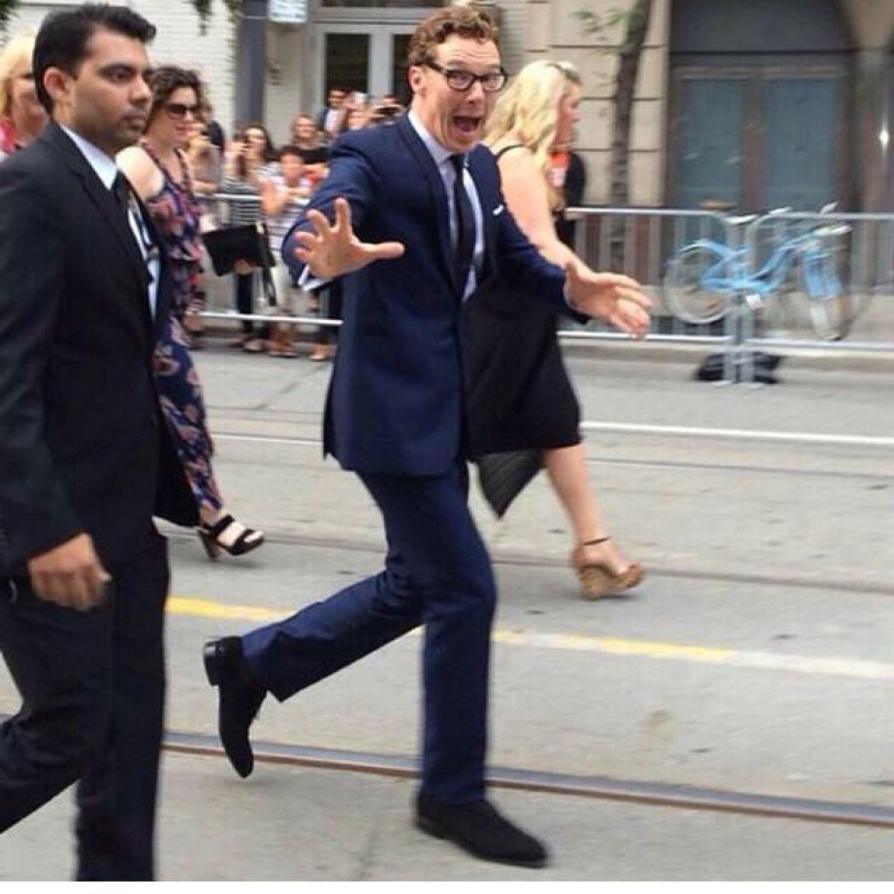 SwiftnSuper's profile picture. Quiet people have the loudest minds.