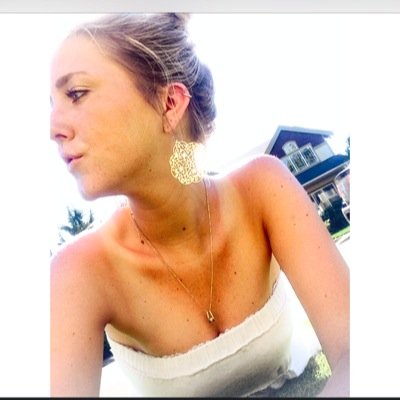 katie_walshh's profile picture. 