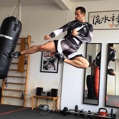 Jimmi_Humunumu's profile picture. Sweat for something good! 
~2015~