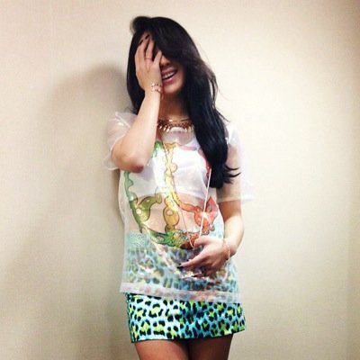 _surtiee's profile picture. menikmati indahnya hidup selalu bahagia tanpa hal negatif