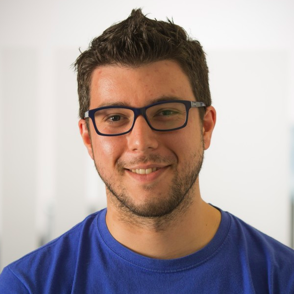 ricardoecosta's profile picture. Portuguese 🇵🇹 Living abroad 🇬🇧