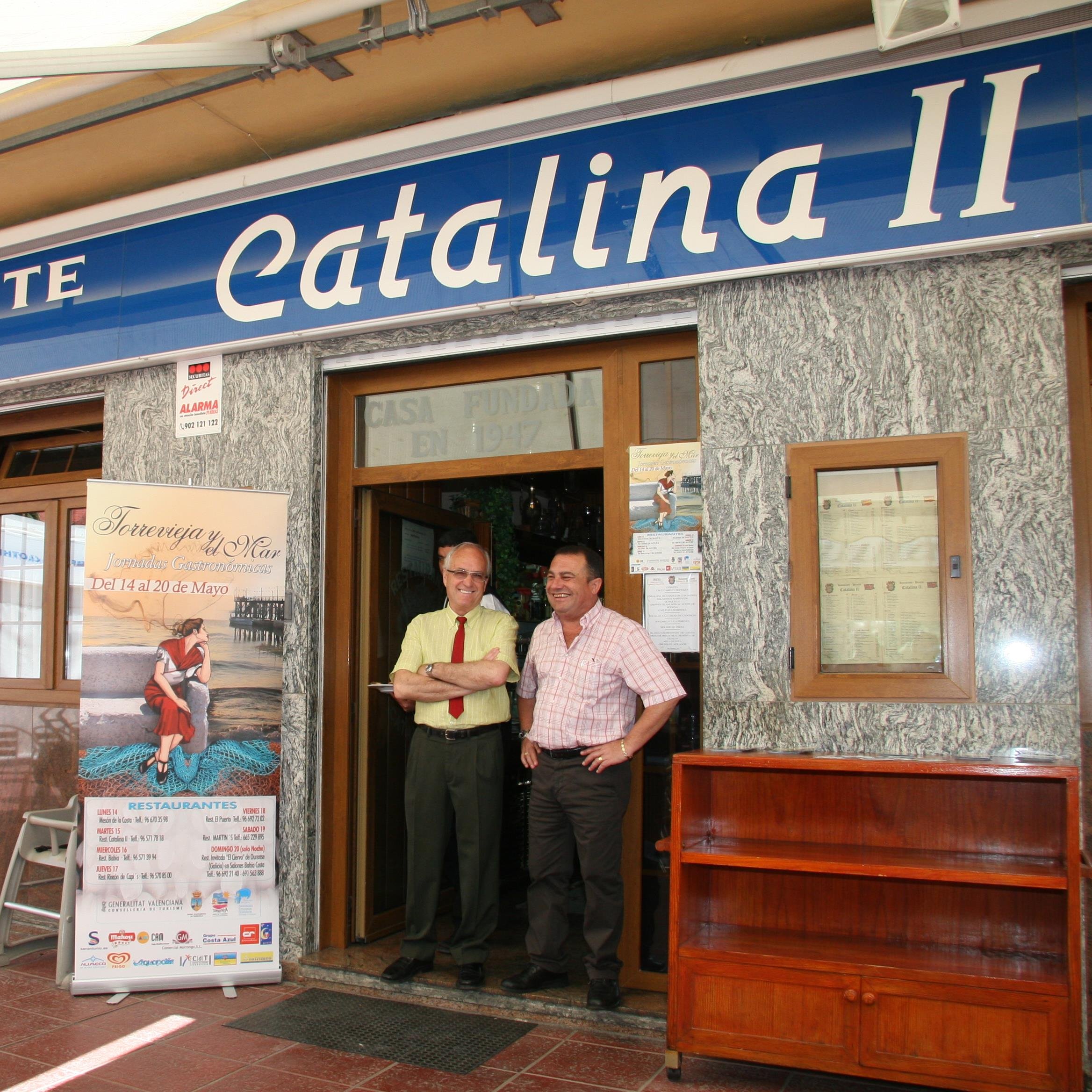 restcatalinaii's profile picture. Estamos en Plaza Castelar n°1 Torrevieja (Alicante) desde 1947 buenos arroces, carnes, pescado fresco de la bahia, tapas etc... Siguenos: http://t.co/nrwcp0G4hA