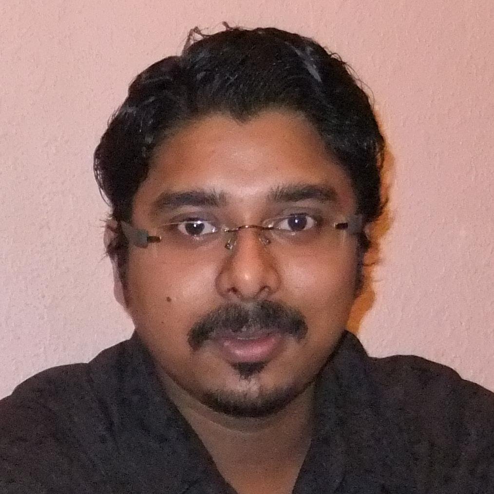 works as process engineer in Haldia Petrochemicals LTD. n really a movie freak.watch movies of all types n of all language.