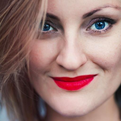 Alla_Zorenko's profile picture. Follower of #JesusChrist, daughter of my lovely Mother, citizen of #Kyiv, very social worker, pretty smart young woman :D Credo: Per aspera ad astra!