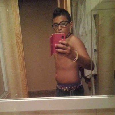 HAY NENA ESK TU ESCOTE ME MATA, TE VEO Y ESK SOLO PIENSO EN PONERTE A CUATRO PATAS ;)
