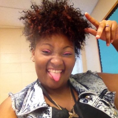 FOLLOW MEH !follow my sister @FANNY_BANANY