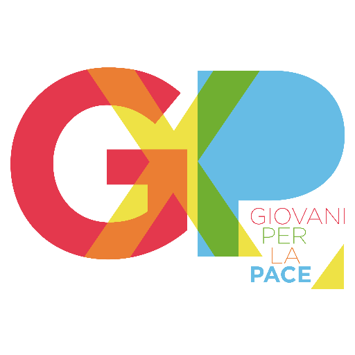 Con poveri, anziani e bambini vogliamo diffondere la cultura della pace e della solidarietà per cambiare il mondo! Su facebook 'Giovani per la Pace - Sicilia'