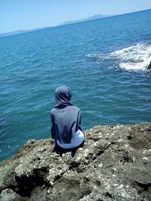 Westlife,Harry potter,One Direction is delivering color in my life. They're everything for me. I believe that I can meet them all someday:) x |♥ ذو نر اكرم