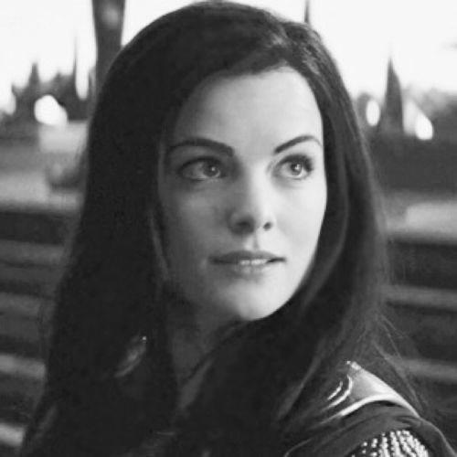 Athena. Goddess of just warfare, wisdom, courage, justice, strength, and strategy. [RP Account|Greek|#VortexRP]